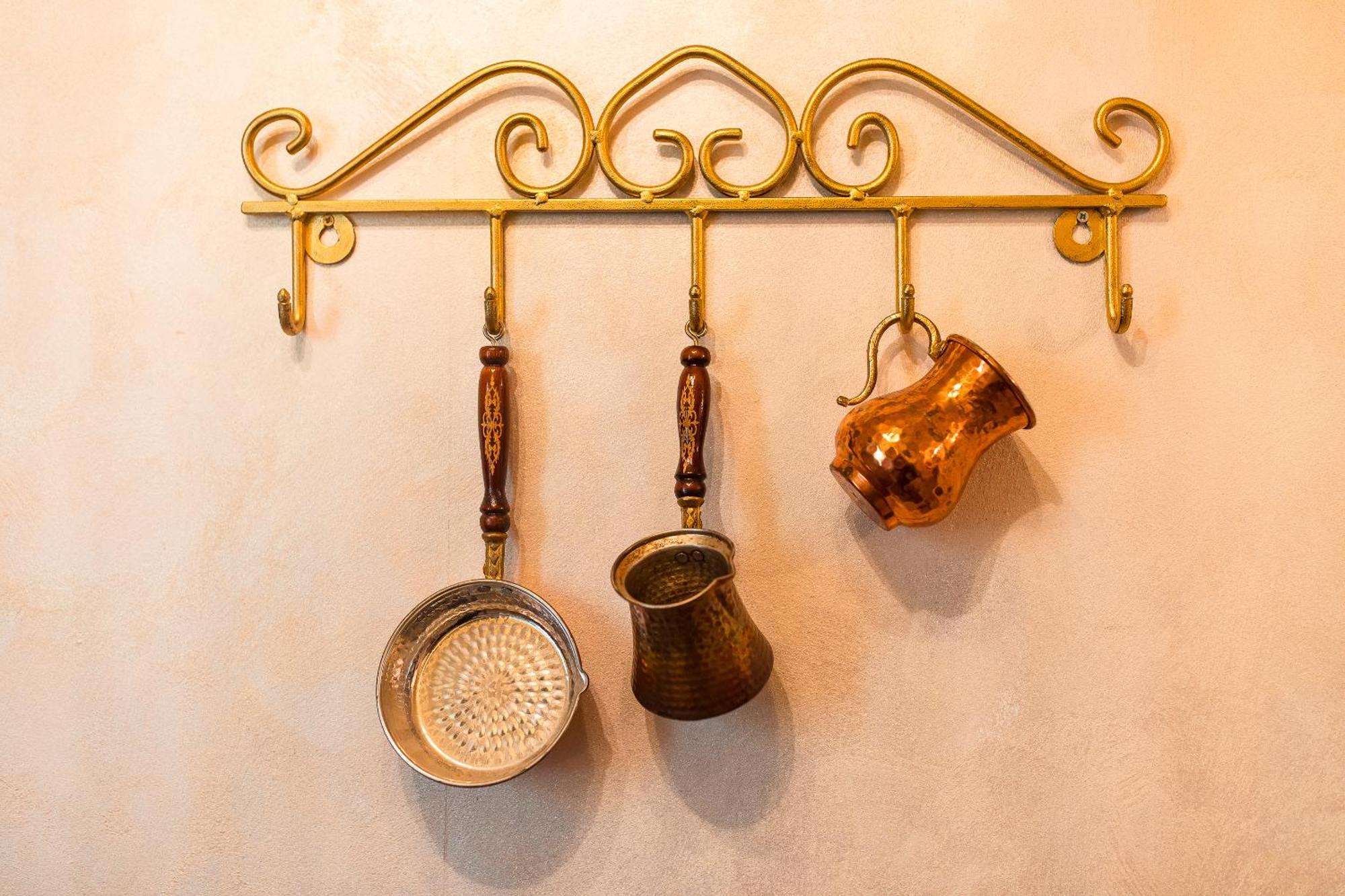 Hidden Gem Antique Apt With Stunning City Views بوخارست المظهر الخارجي الصورة